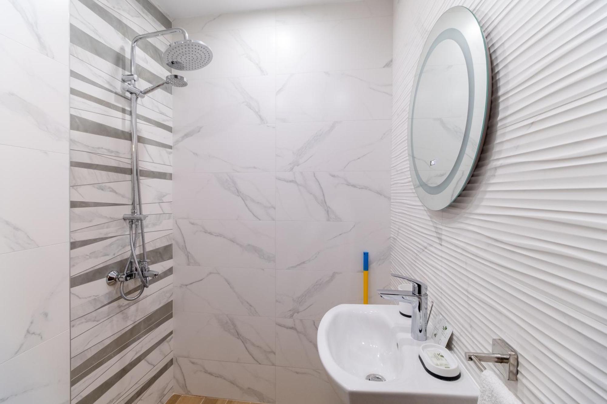 1-Bedroom Apartment With Free Private Parking Plowdiw Exterior foto