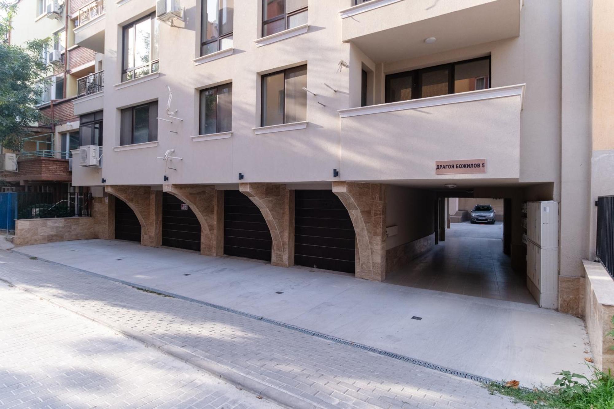 1-Bedroom Apartment With Free Private Parking Plowdiw Exterior foto